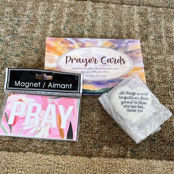 NWT. Prayer Cards and Magnet Set - Picture 9 of 9